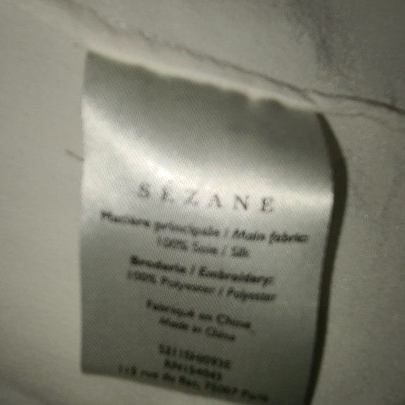 Sézane Cream Blouse with Bishop Sleeves and Peter Pan Collar - Picture 2 of 10